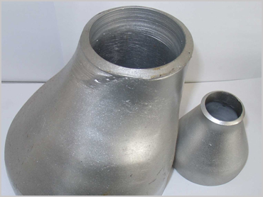 Alloy steel pipe